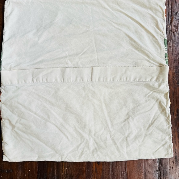 Pottery Barn Embroidered Floral Pillow Cover - 24 x 24 - fall - Picture 4 of 7